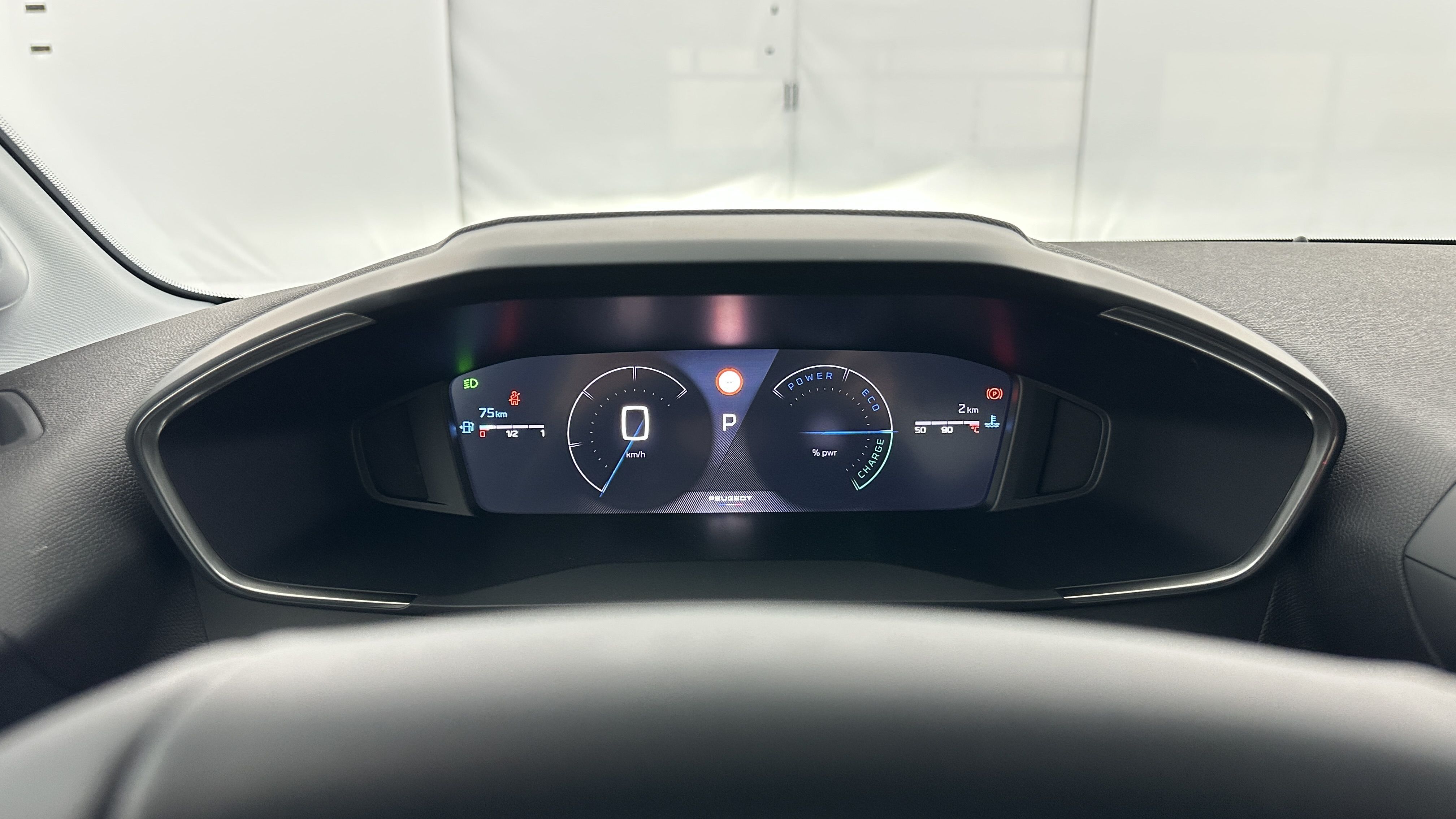 GLI00009517_p53 - PEUGEOT - 208 - 2025 - photo 14