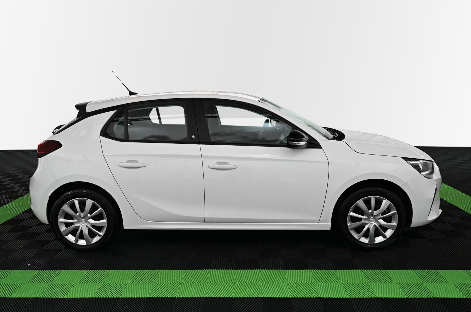 19023_p35 - OPEL - CORSA - 2023 - photo 7