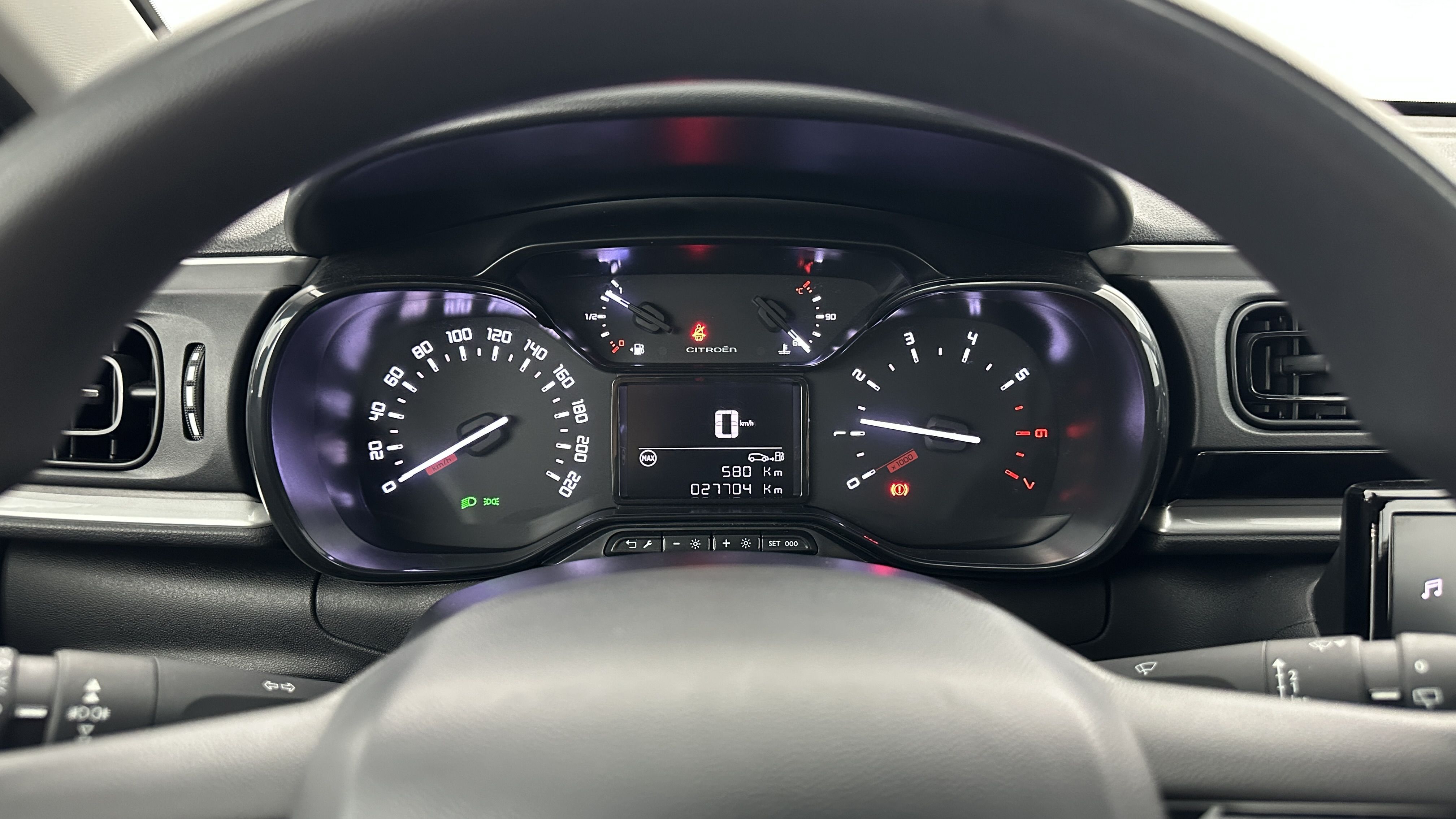 GLI00011680_p53 - CITROEN - C3 - 2024 - photo 14