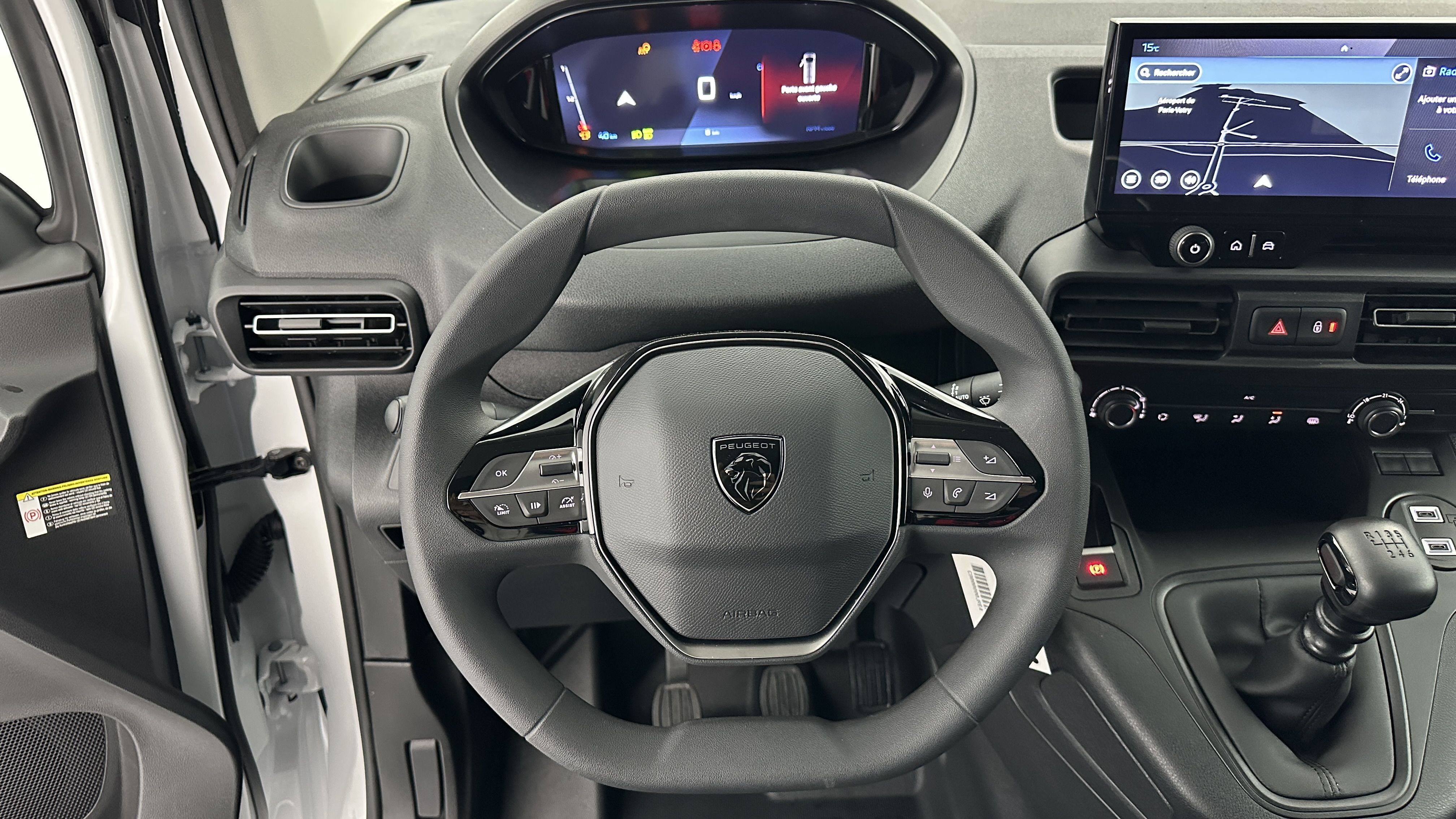 GLI00015451_p53 - PEUGEOT - PARTNER - 2025 - photo 12