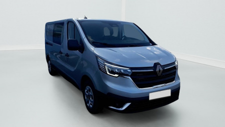 357230_p2 - RENAULT - TRAFIC - 2025