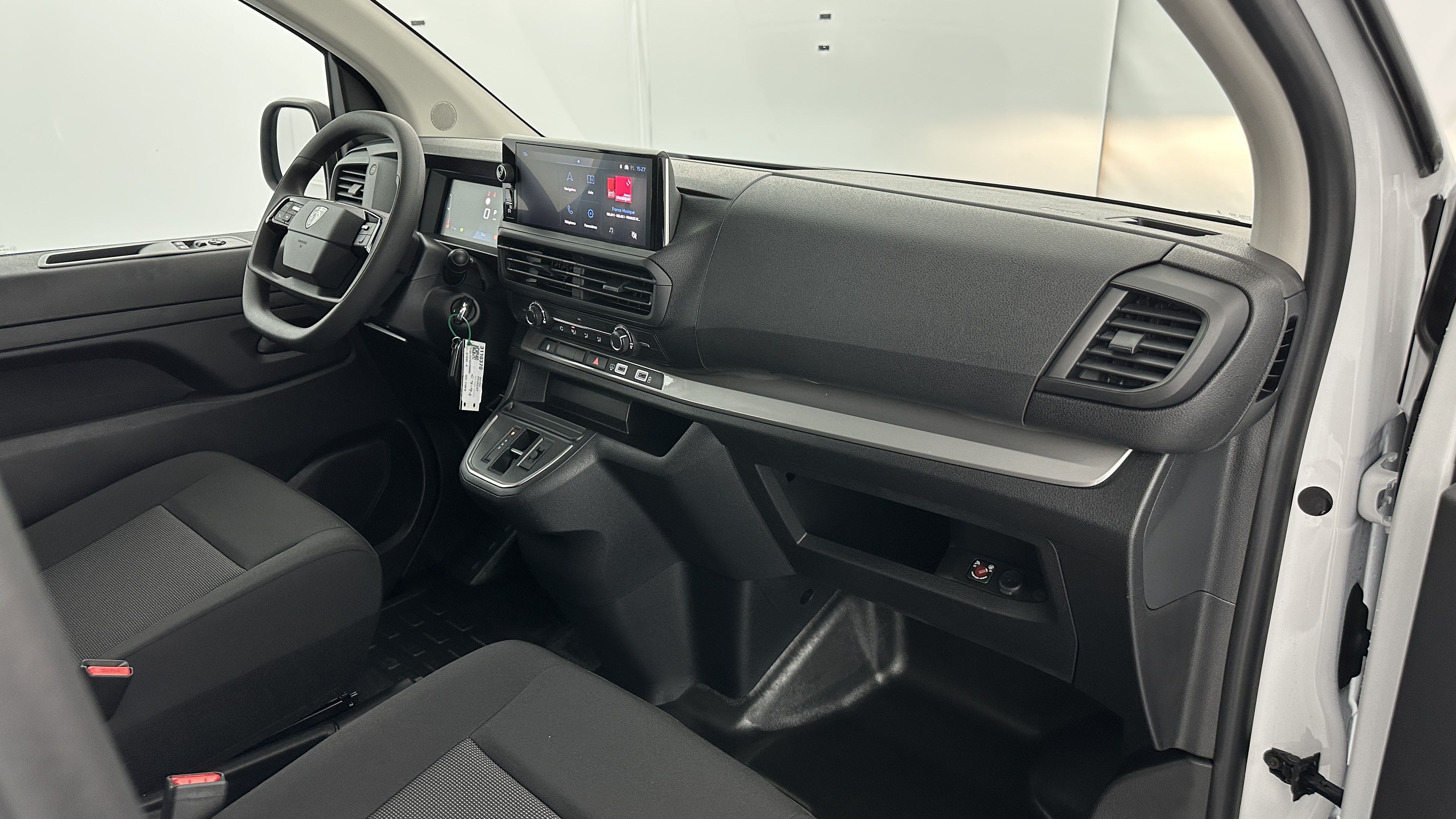 GLI00010698_p53 - PEUGEOT - EXPERT CA - 2025 - photo 7