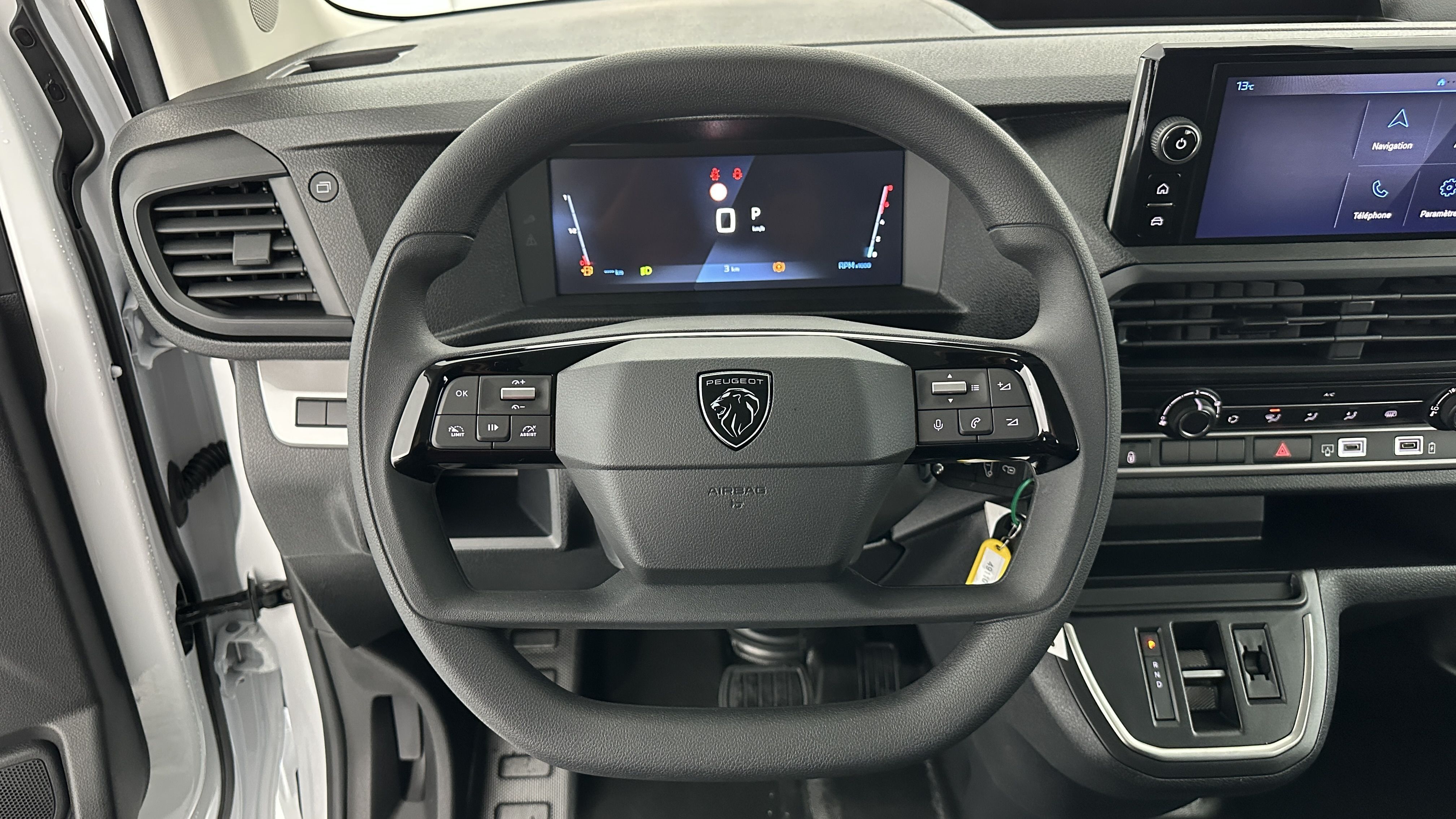 GLI00010698_p53 - PEUGEOT - EXPERT CA - 2025 - photo 11