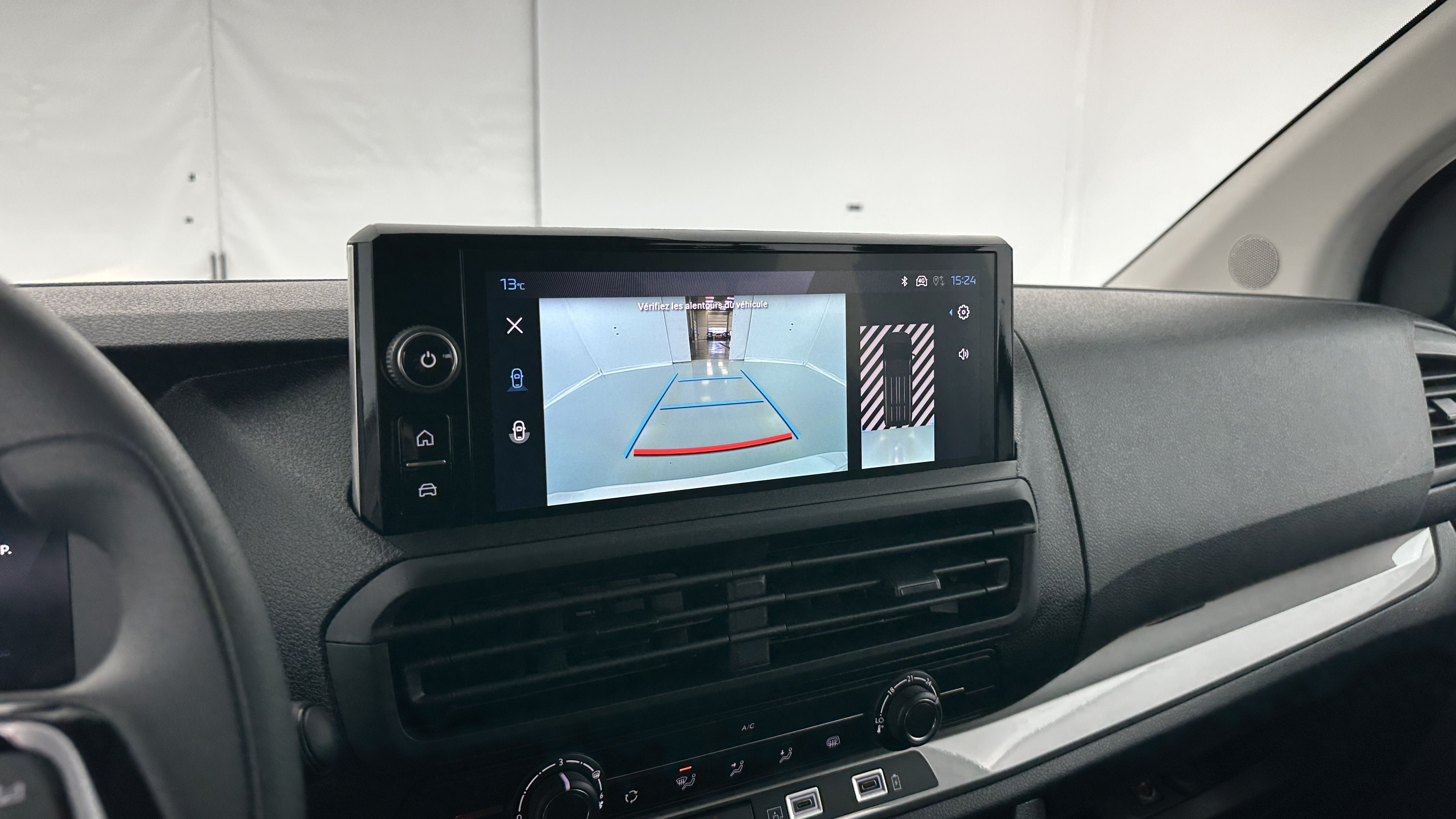 GLI00010698_p53 - PEUGEOT - EXPERT CA - 2025 - photo 15