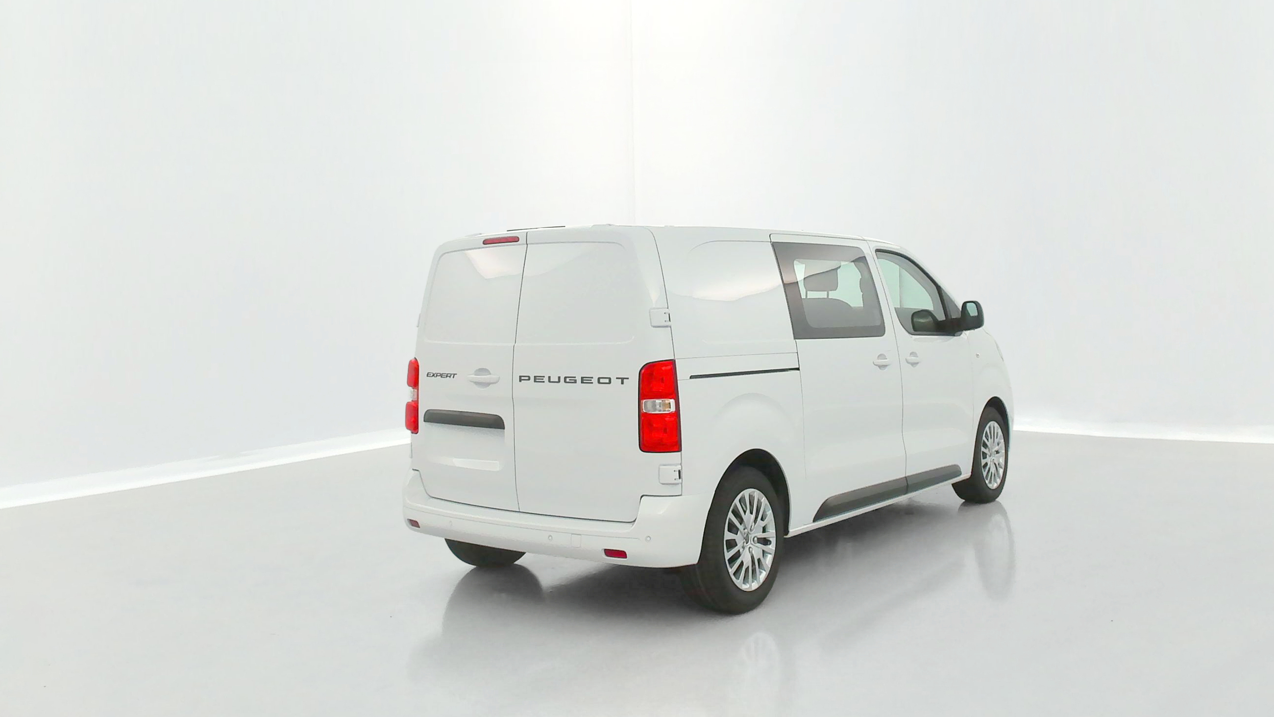 GLI00010698_p53 - PEUGEOT - EXPERT CA - 2025 - photo 18