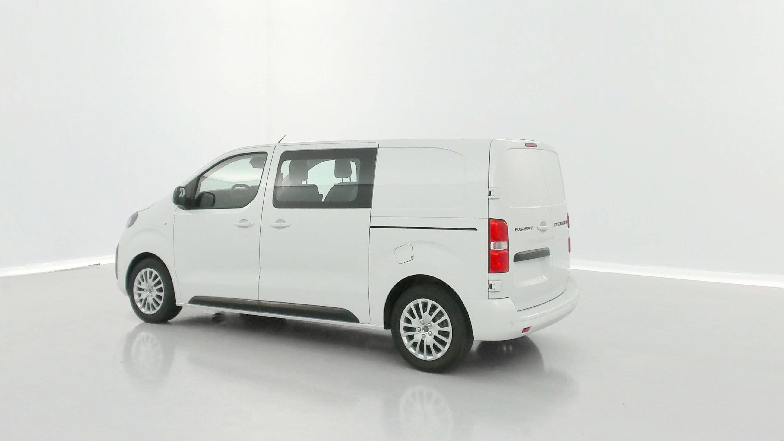 GLI00010698_p53 - PEUGEOT - EXPERT CA - 2025 - photo 21