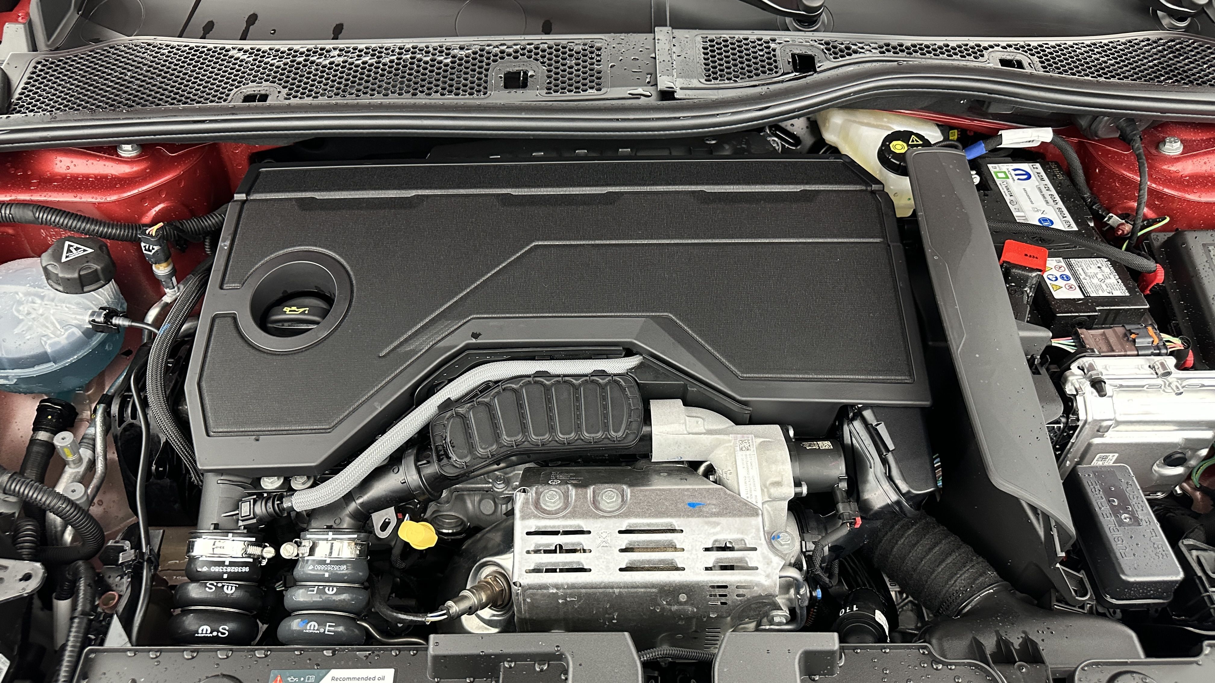 GLI00018726_p53 - CITROEN - C4 - 2025 - photo 11