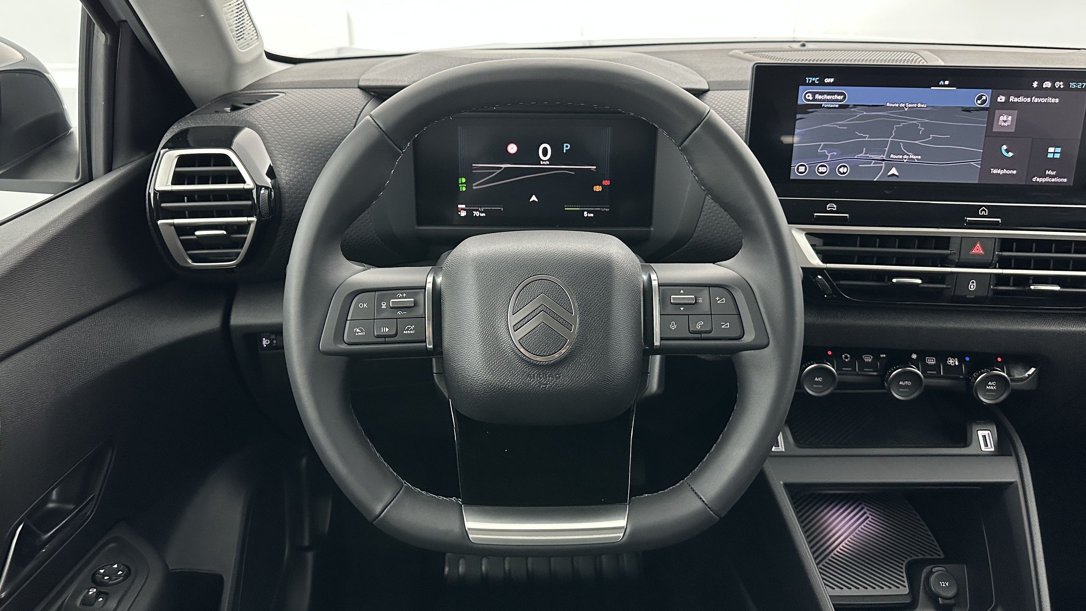 GLI00018727_p53 - CITROEN - C4 - 2025 - photo 14