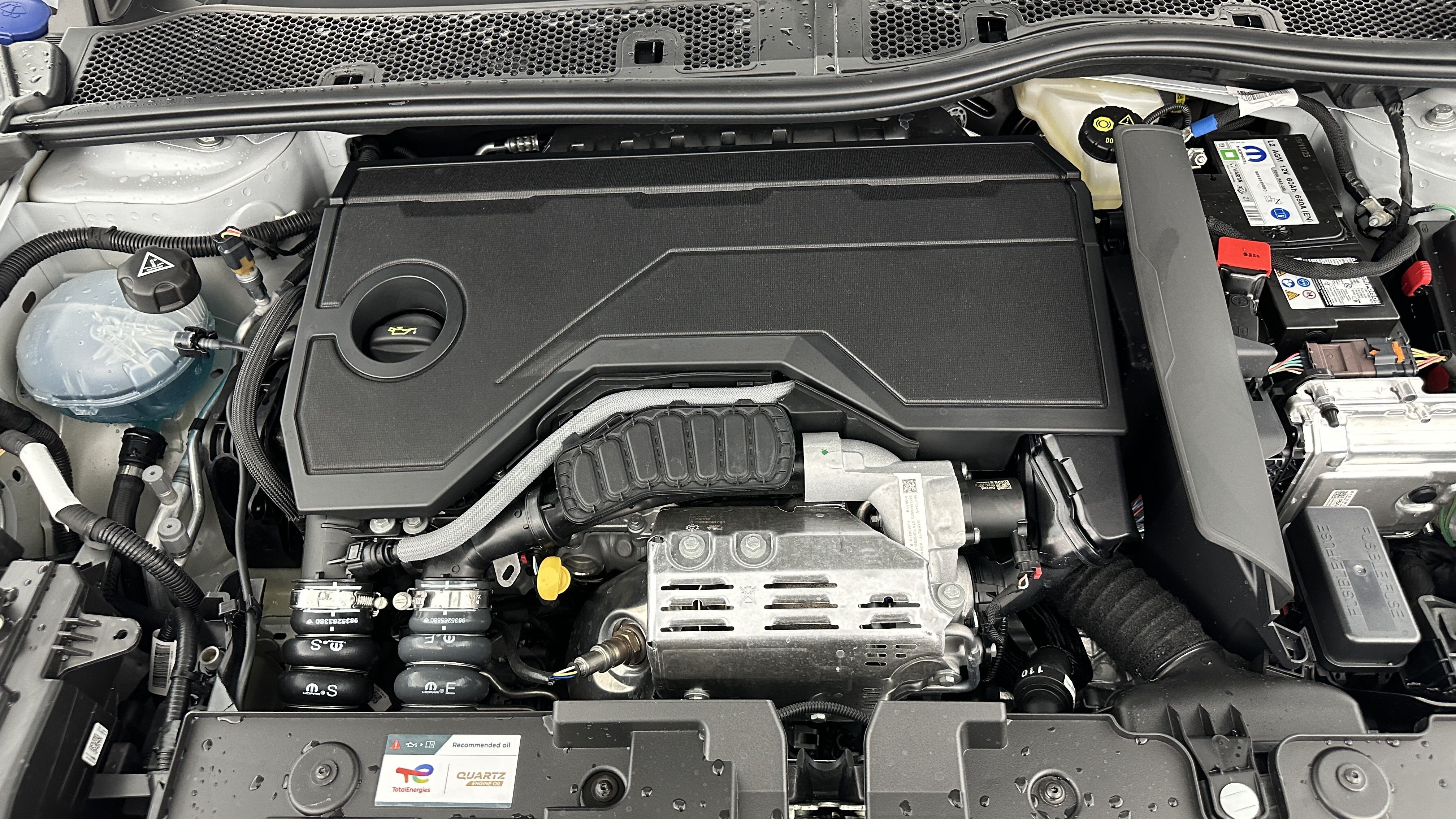 GLI00018728_p53 - CITROEN - C4 - 2025 - photo 11