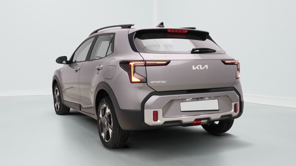 377164_p2 - KIA - STONIC - 2026 - photo 4