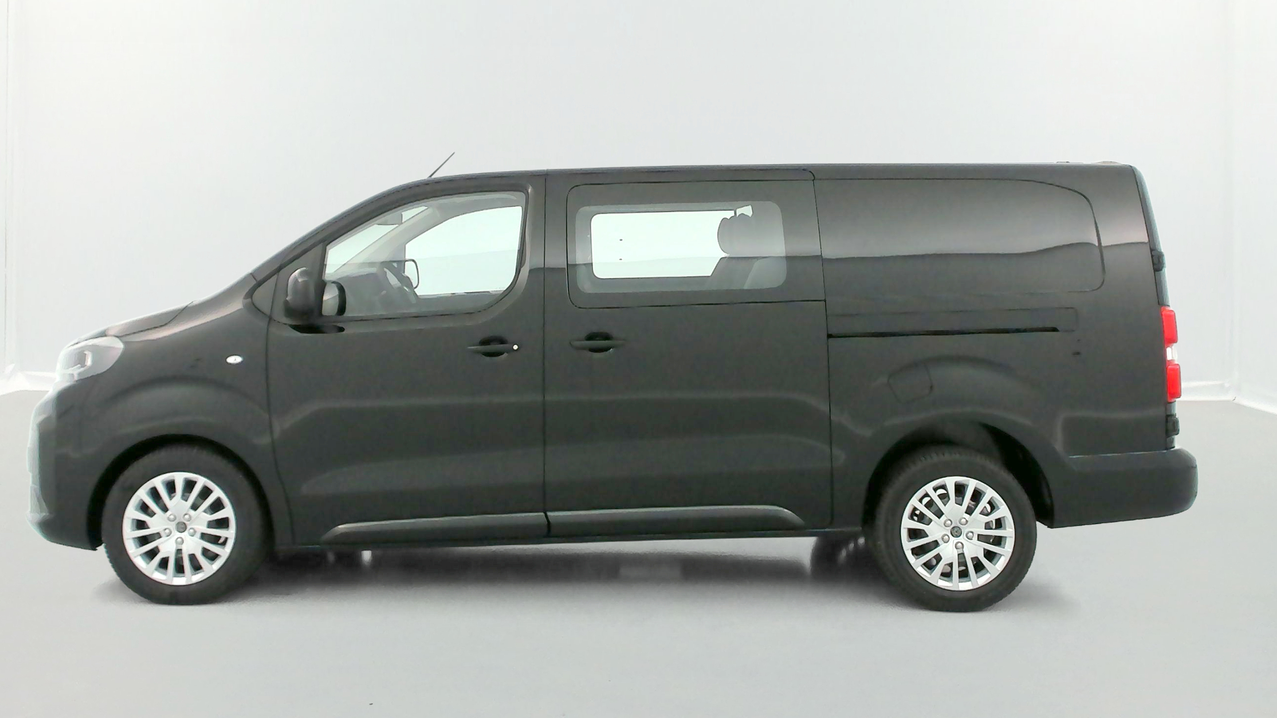 GLI00023170_p53 - PEUGEOT - EXPERT CA - 2025 - photo 4