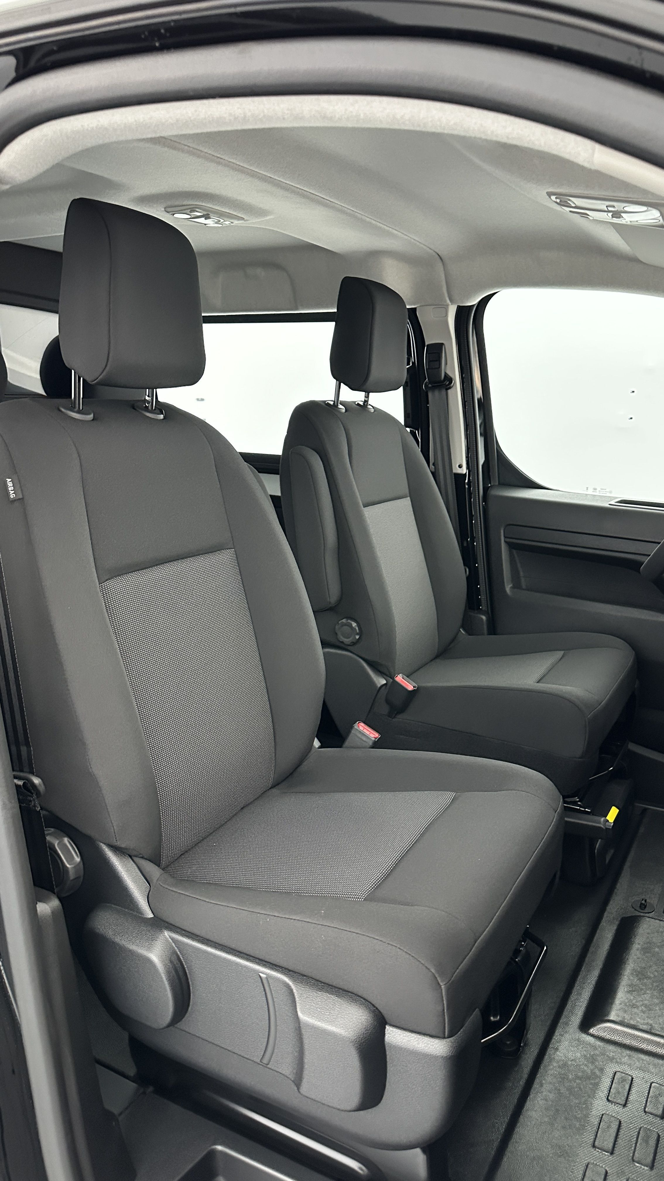 GLI00010631_p53 - PEUGEOT - EXPERT CA - 2025 - photo 13