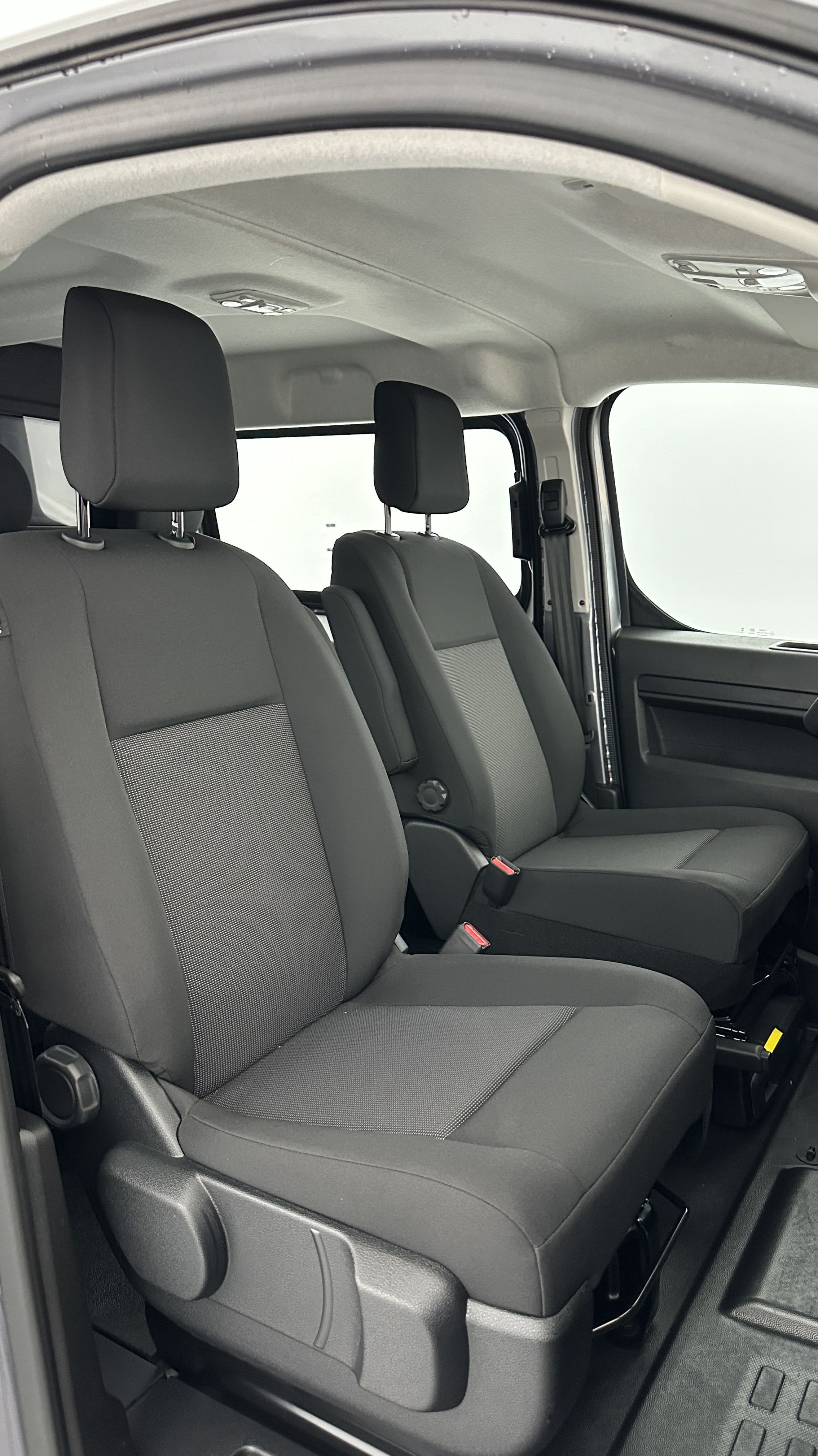 GLI00010252_p53 - PEUGEOT - EXPERT CA - 2025 - photo 12