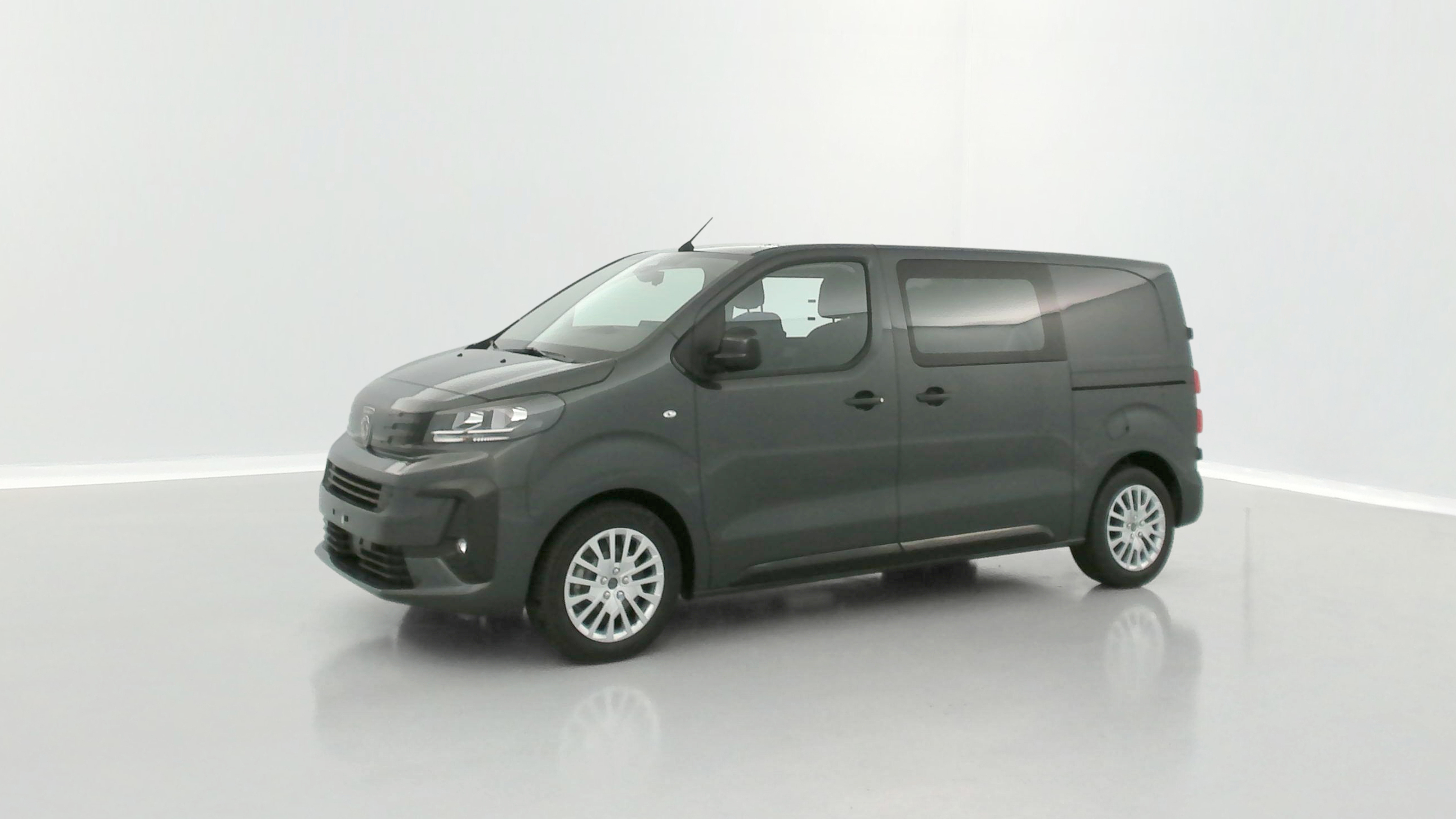 GLI00010252_p53 - PEUGEOT - EXPERT CA - 2025 - photo 19