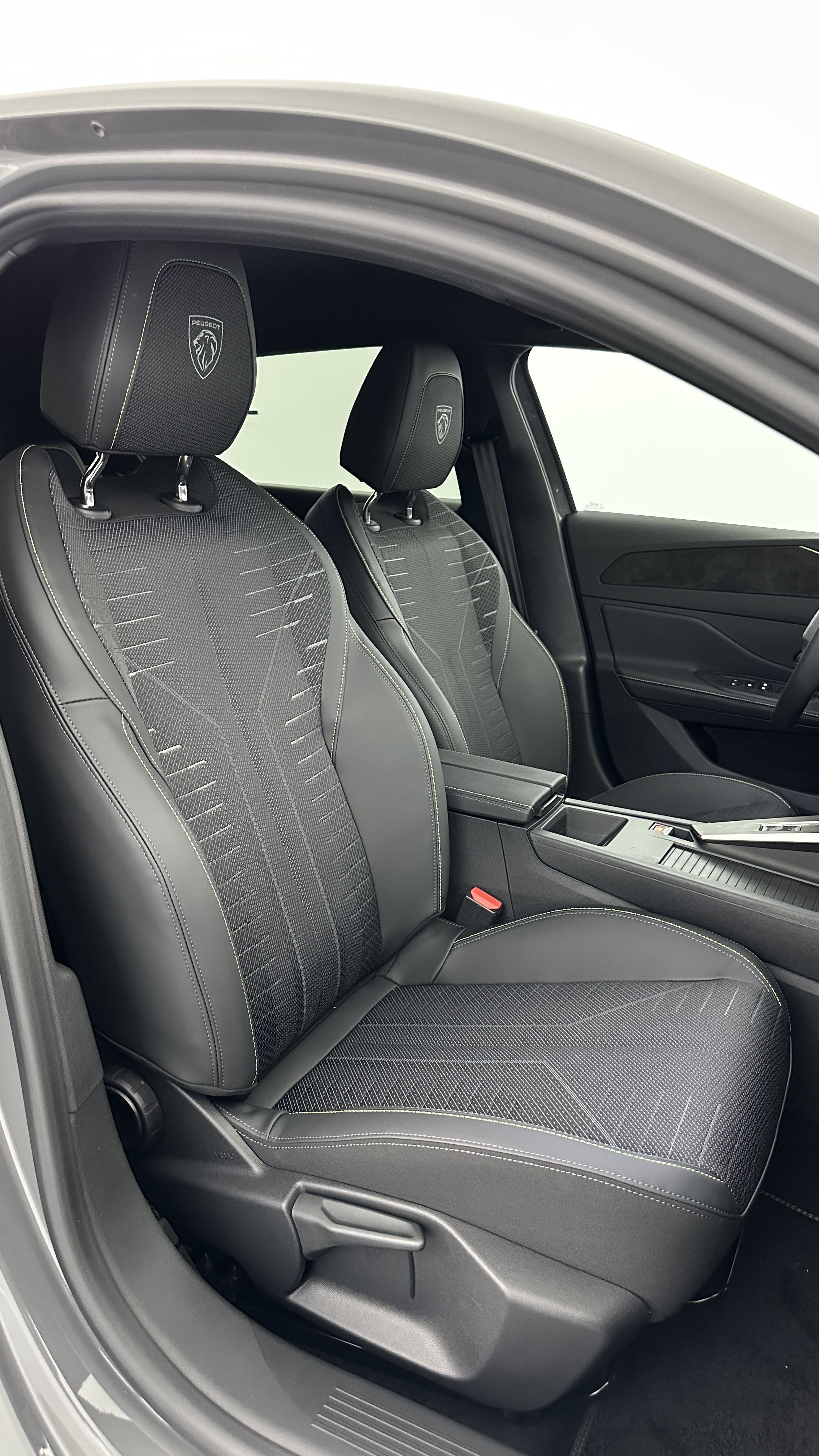 GLI00010337_p53 - PEUGEOT - 308 - 2026 - photo 18