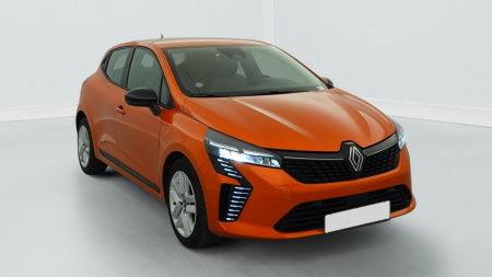 377942_p2 - RENAULT - CLIO - 2023