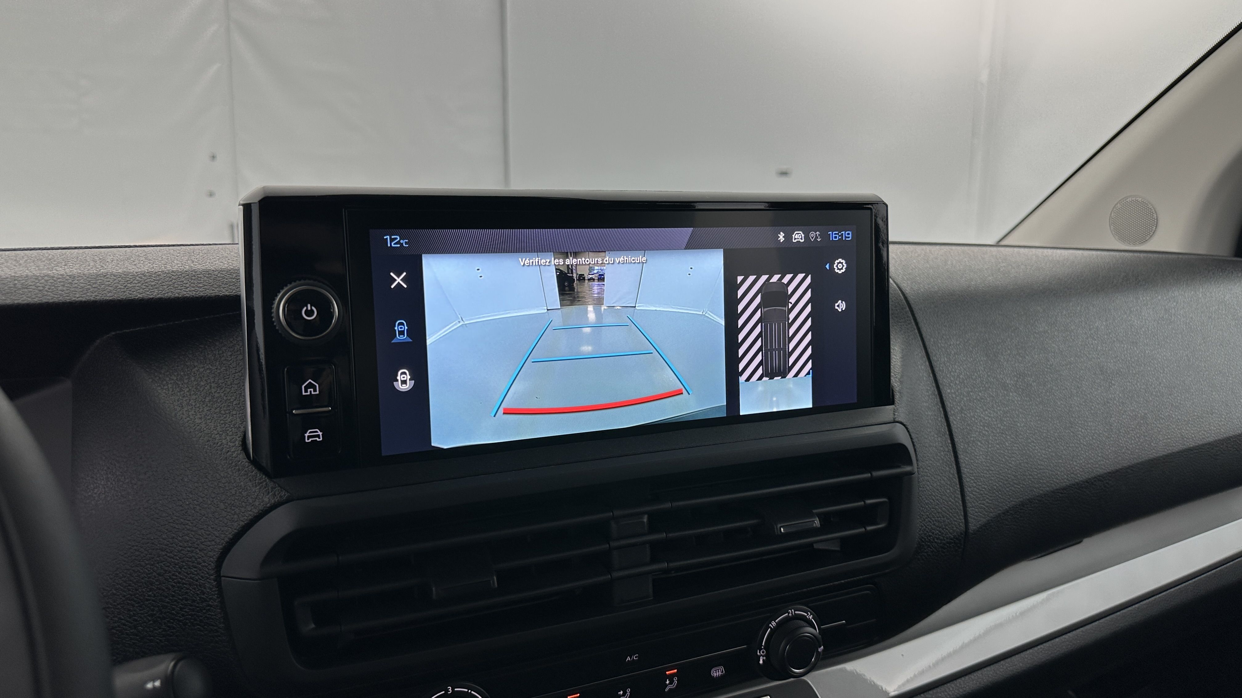 GLI00010629_p53 - PEUGEOT - EXPERT CA - 2025 - photo 15