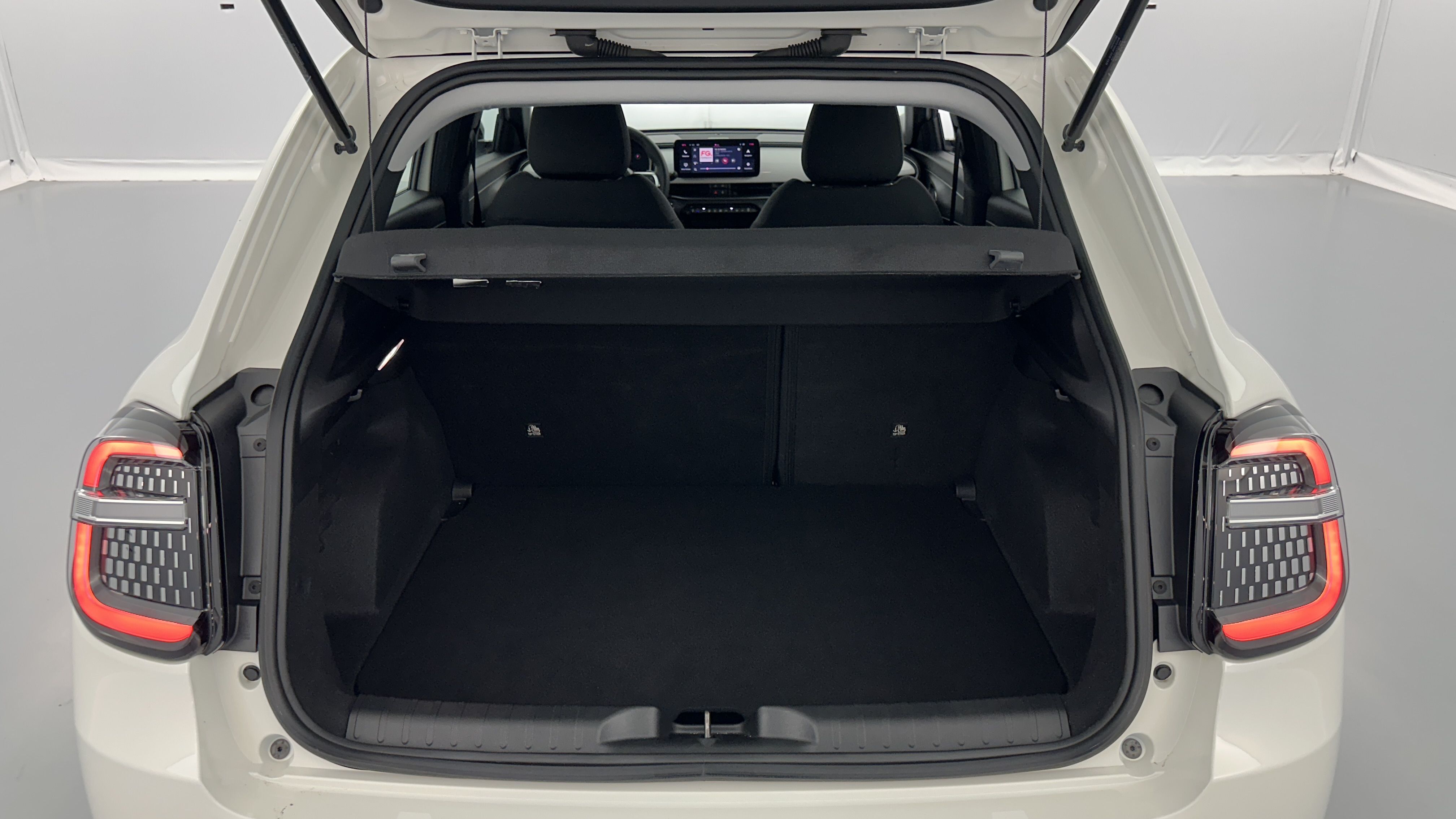 GLI00026496_p53 - FIAT - 600 - 2025 - photo 10