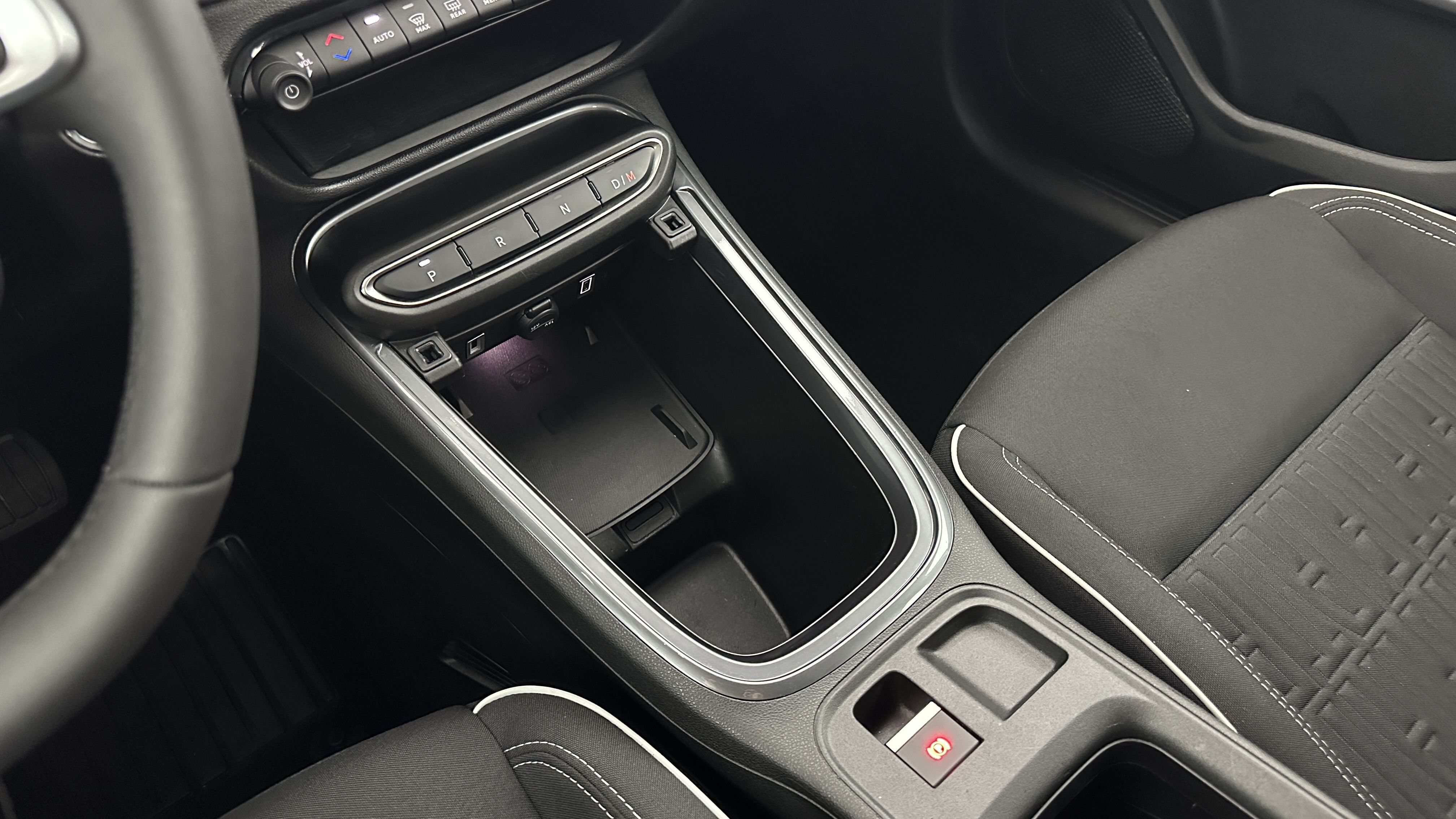 GLI00026496_p53 - FIAT - 600 - 2025 - photo 17