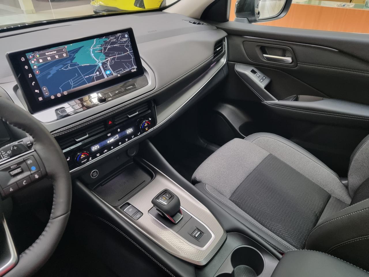 0679-0002783_p68 - NISSAN - QASHQAI - 2025 - photo 4