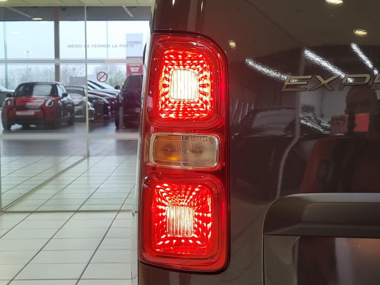 0679-0002820_p68 - PEUGEOT - EXPERT - 2025 - photo 7