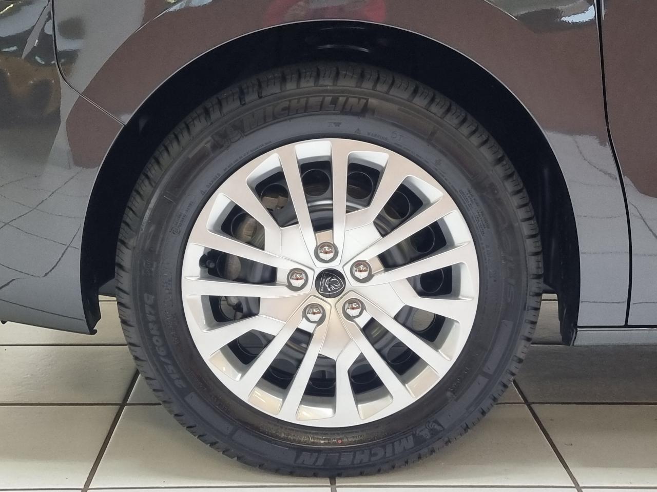 0679-0002820_p68 - PEUGEOT - EXPERT - 2025 - photo 5