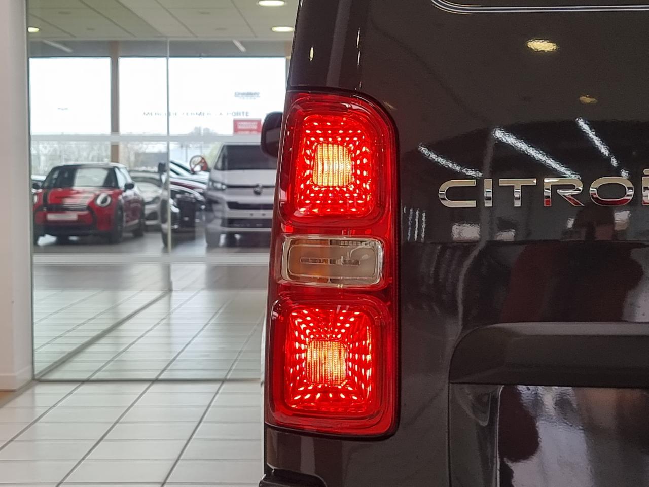 0679-0002890_p68 - CITROEN - JUMPY - 2025 - photo 7