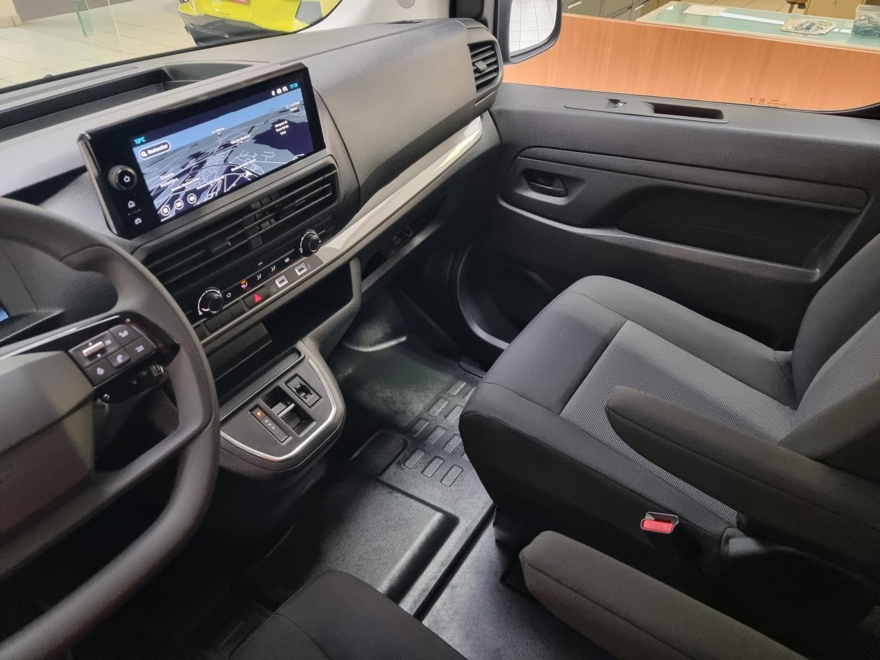 0679-0002890_p68 - CITROEN - JUMPY - 2025 - photo 4