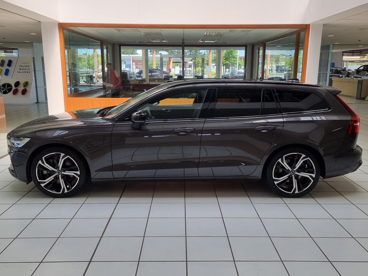 0679-0003031_p68 - VOLVO - V 60 - 2024 - photo 34