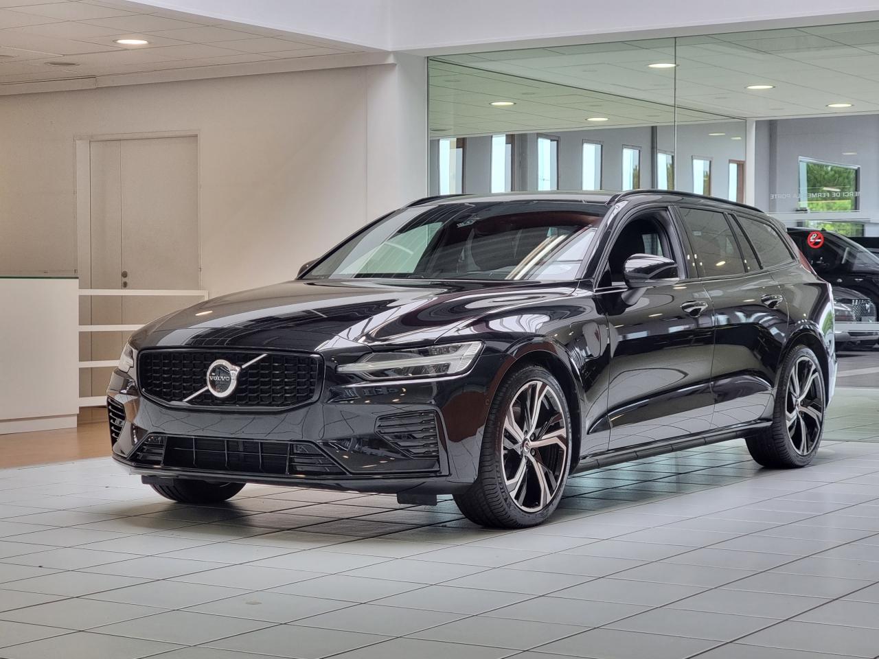 0679-0003130_p68 - VOLVO - V 60 - 2025 - photo 1