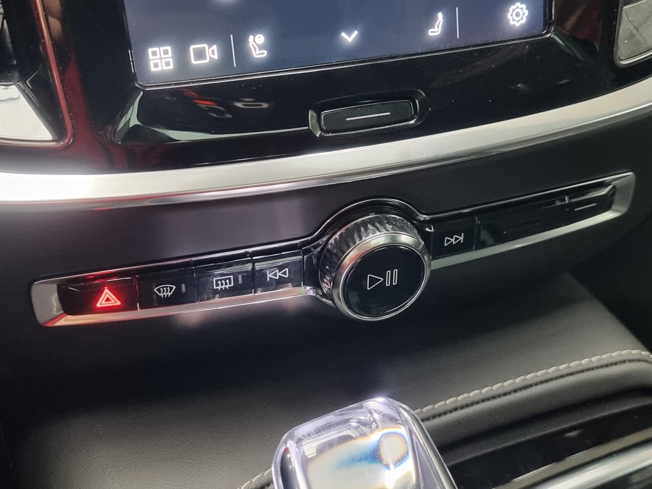 0679-0003130_p68 - VOLVO - V 60 - 2025 - photo 23