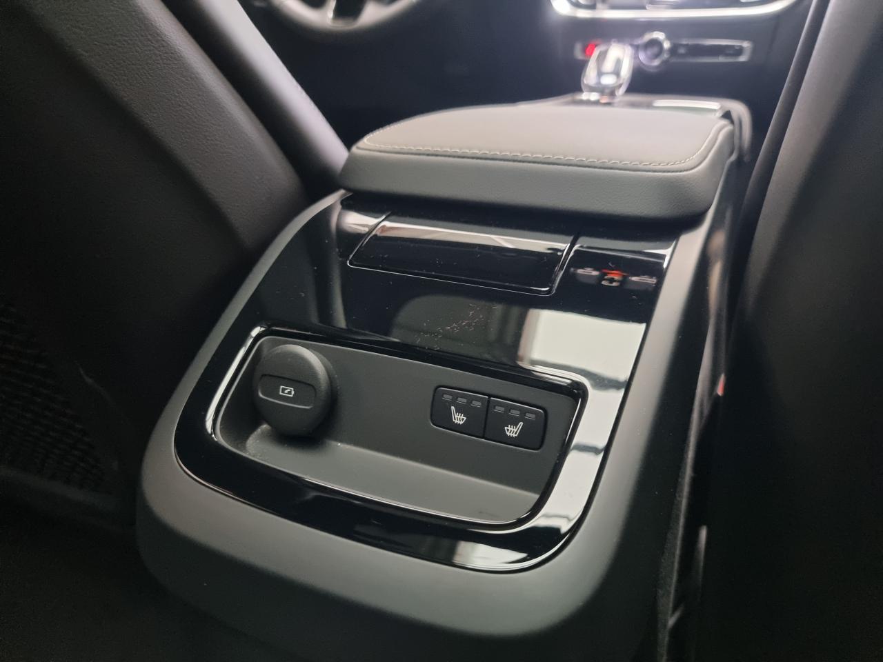 0679-0003130_p68 - VOLVO - V 60 - 2025 - photo 27