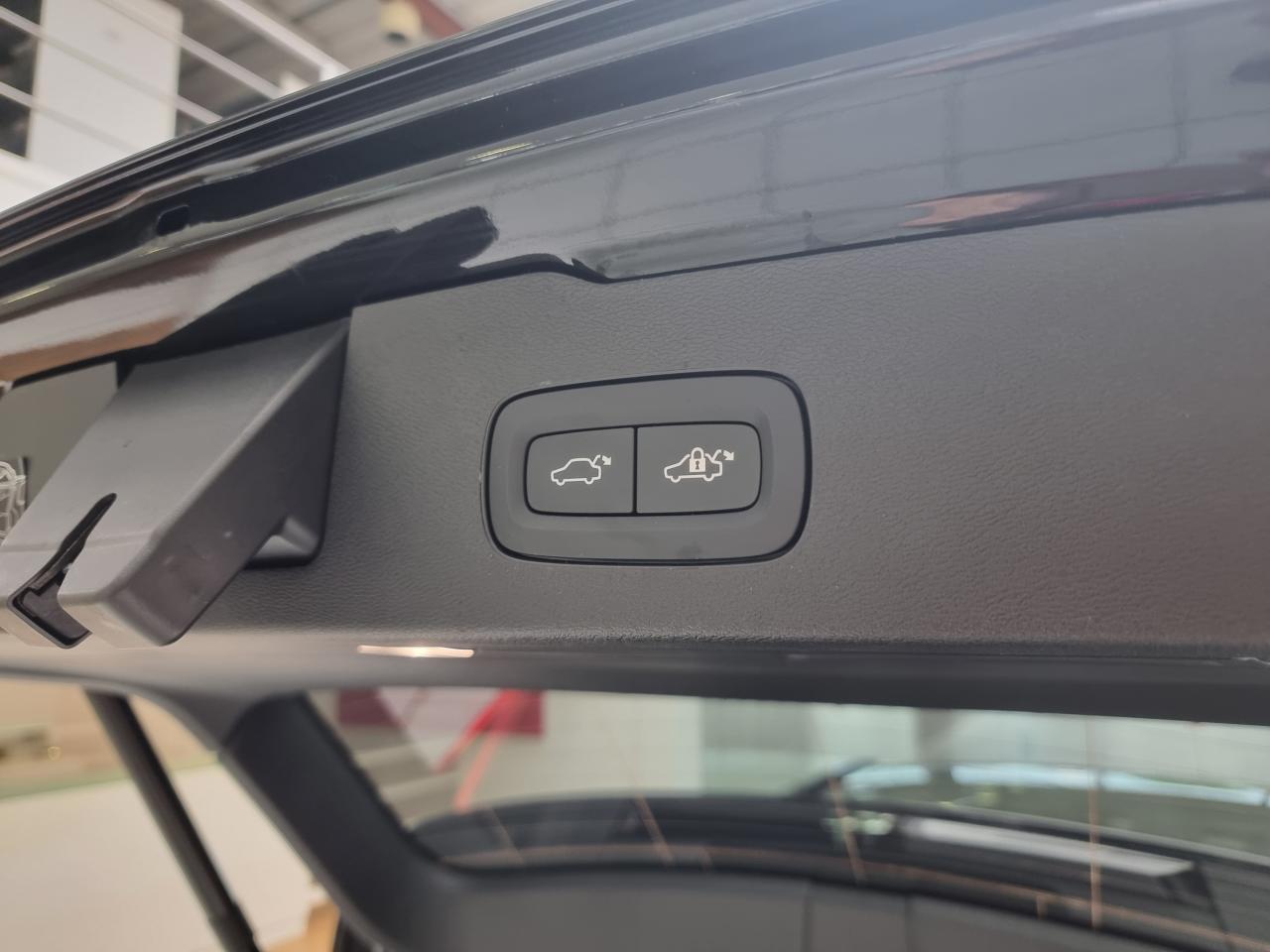 0679-0003130_p68 - VOLVO - V 60 - 2025 - photo 15