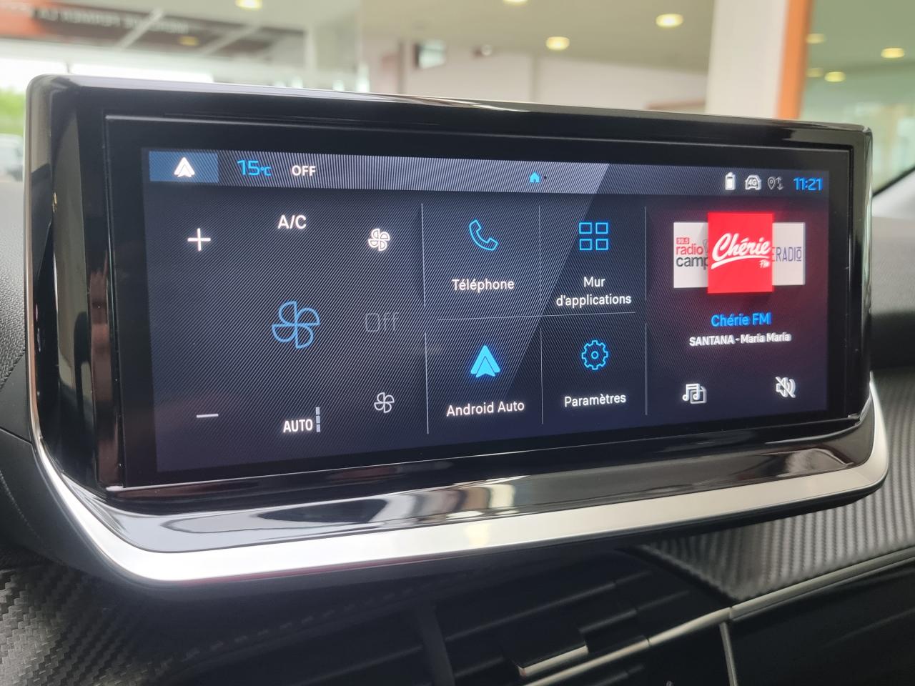 0679-0003332_p68 - PEUGEOT - 208 - 2026 - photo 19