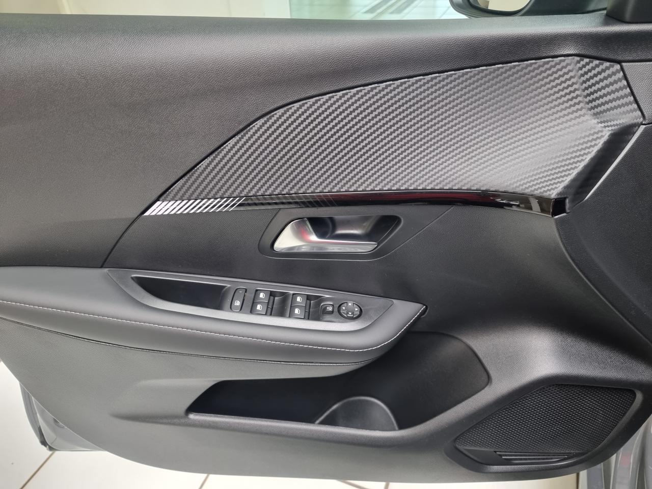 0679-0003337_p68 - PEUGEOT - 208 - 2026 - photo 15