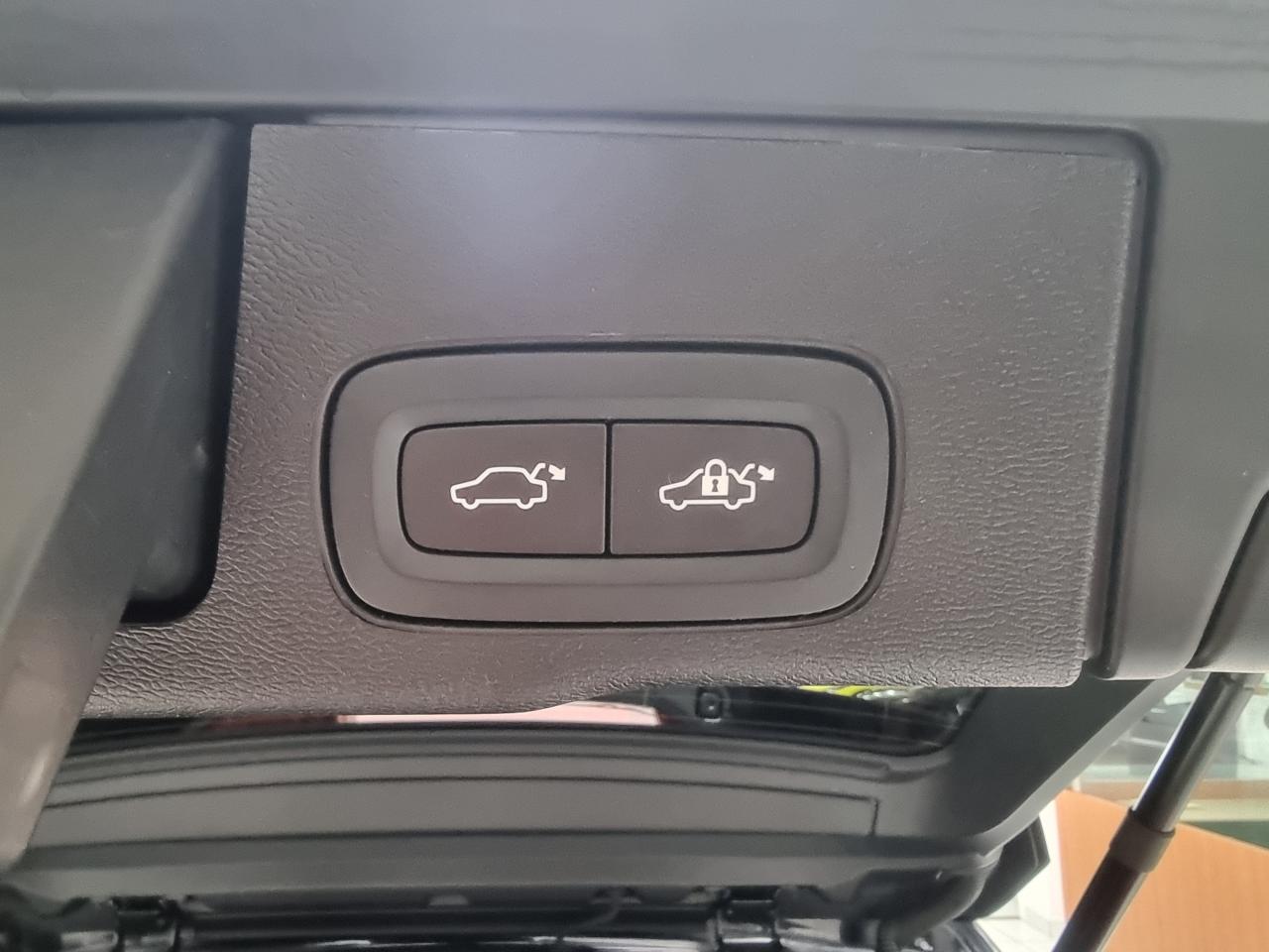 0679-0003341_p68 - VOLVO - XC 60 - 2025 - photo 13