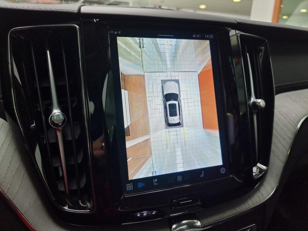 0679-0003341_p68 - VOLVO - XC 60 - 2025 - photo 21