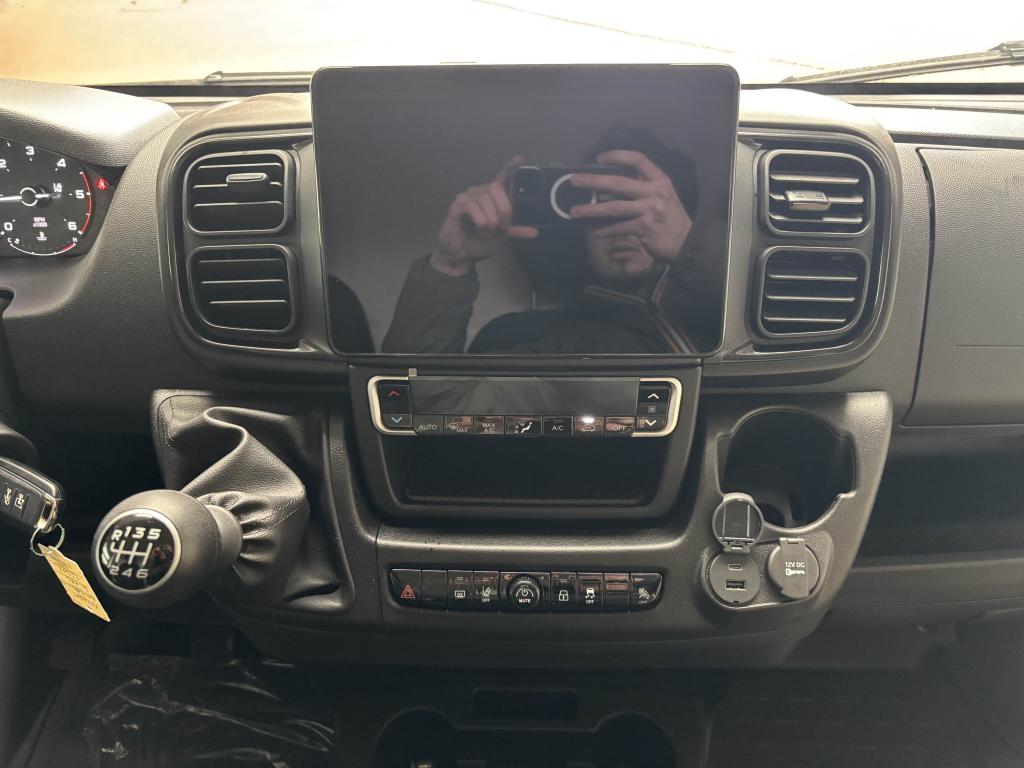 0679-0003443_p68 - PEUGEOT - BOXER - 2025 - photo 11