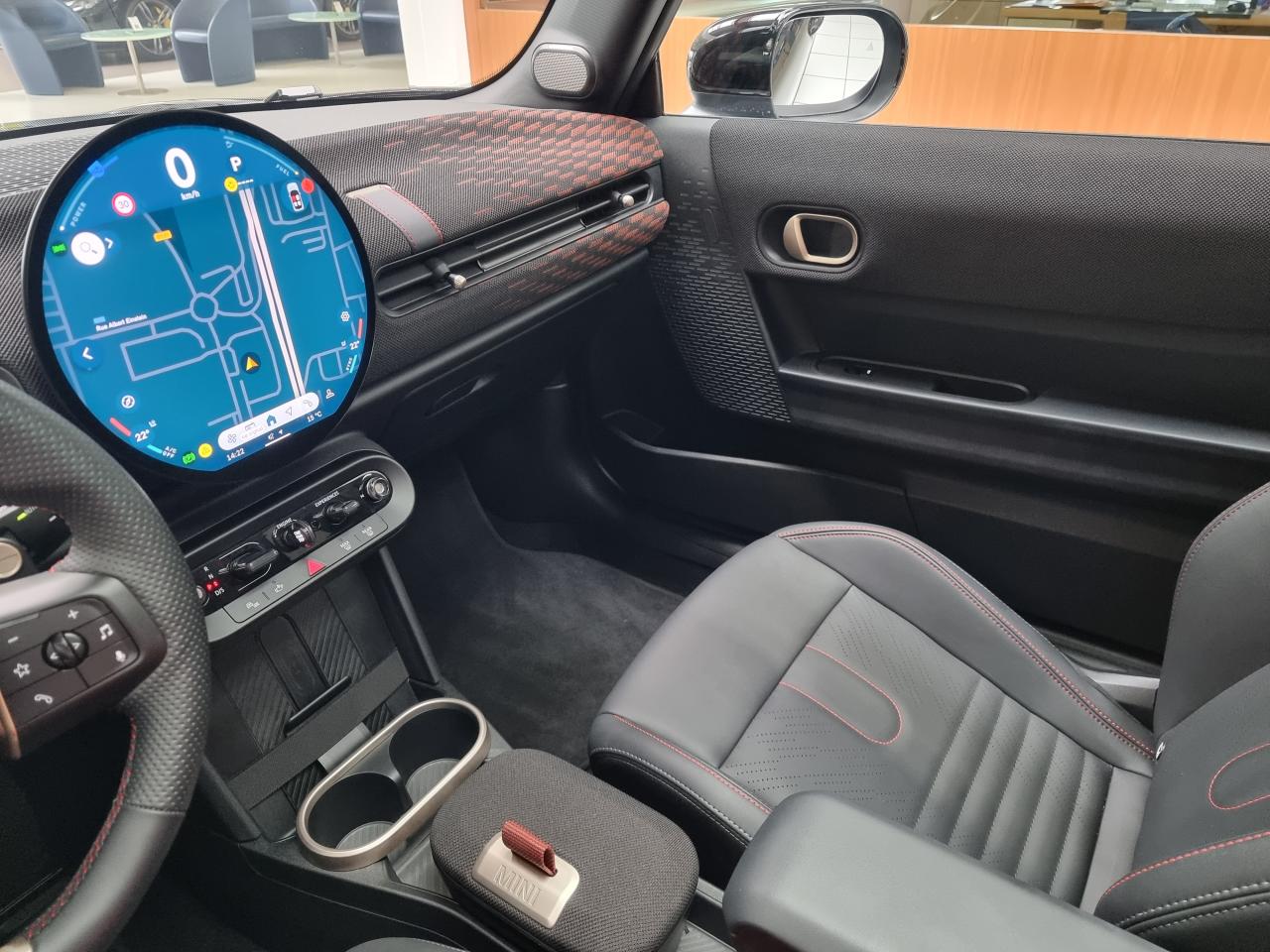 0679-0003464_p68 - MINI - COOPER - 2025 - photo 4