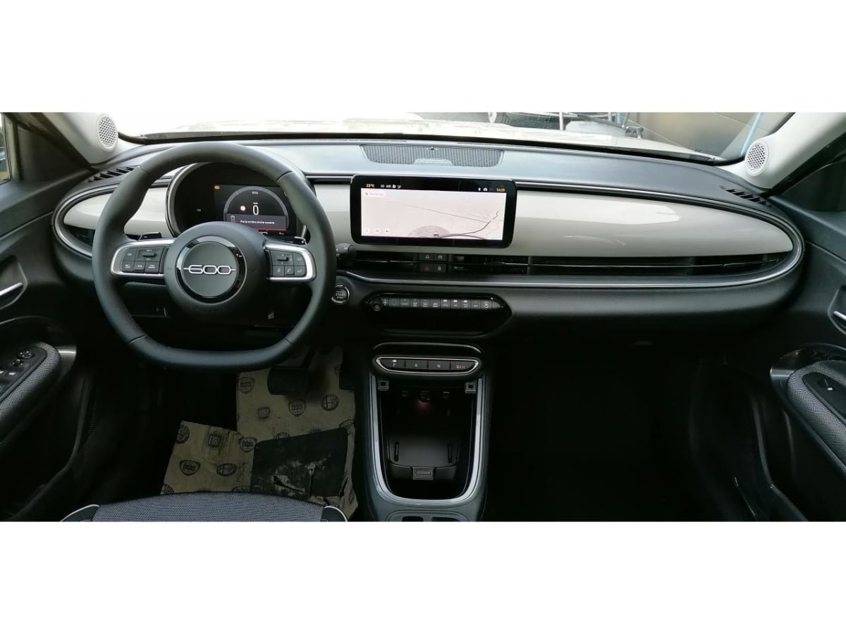 389865_p2 - FIAT - 600 - 2026 - photo 7
