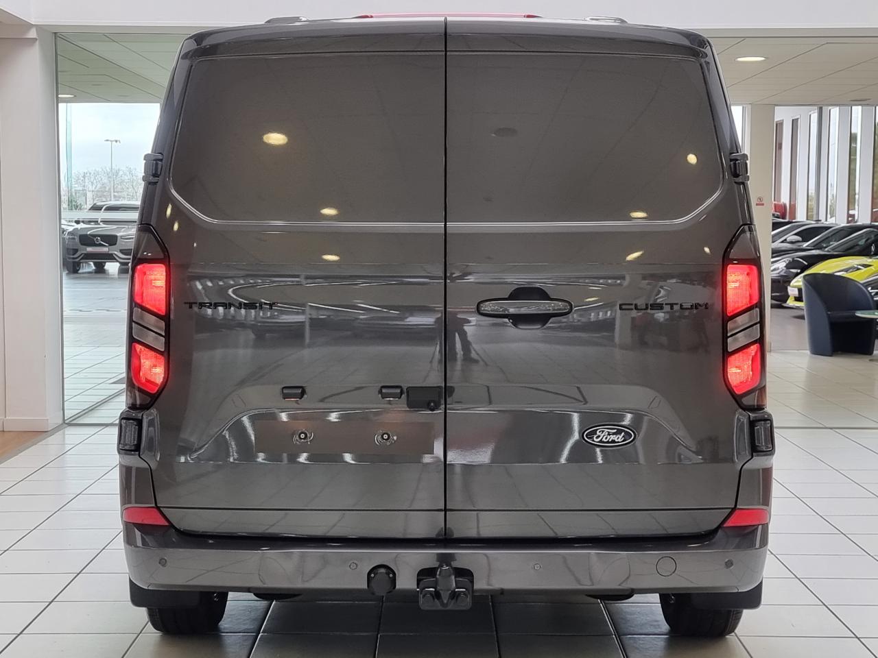 0679-0003540_p68 - FORD - TRANSIT - 2026 - photo 25