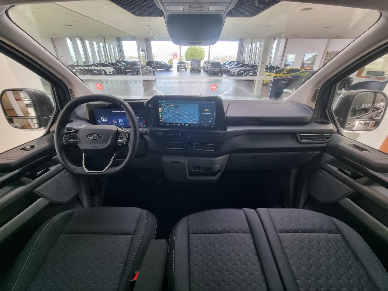 0679-0003540_p68 - FORD - TRANSIT - 2026 - photo 9