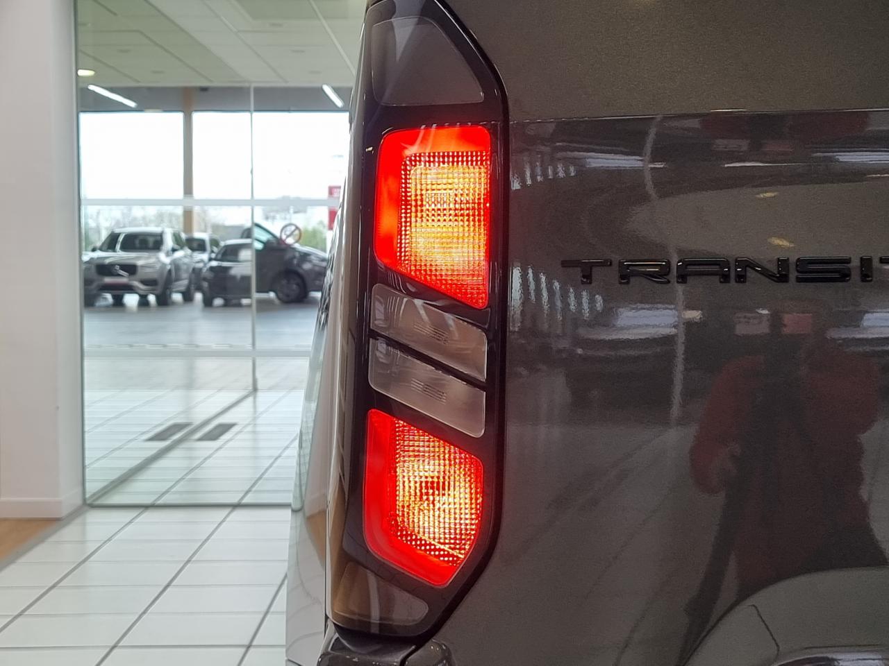 0679-0003540_p68 - FORD - TRANSIT - 2026 - photo 7