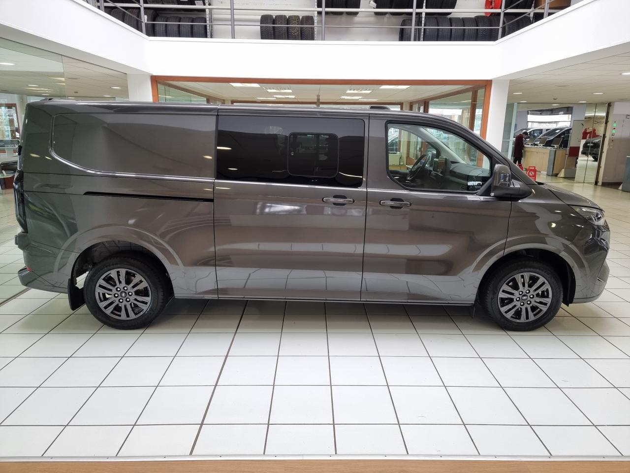 0679-0003540_p68 - FORD - TRANSIT - 2026 - photo 26