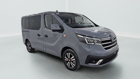393979_p2 - RENAULT - TRAFIC - 2026