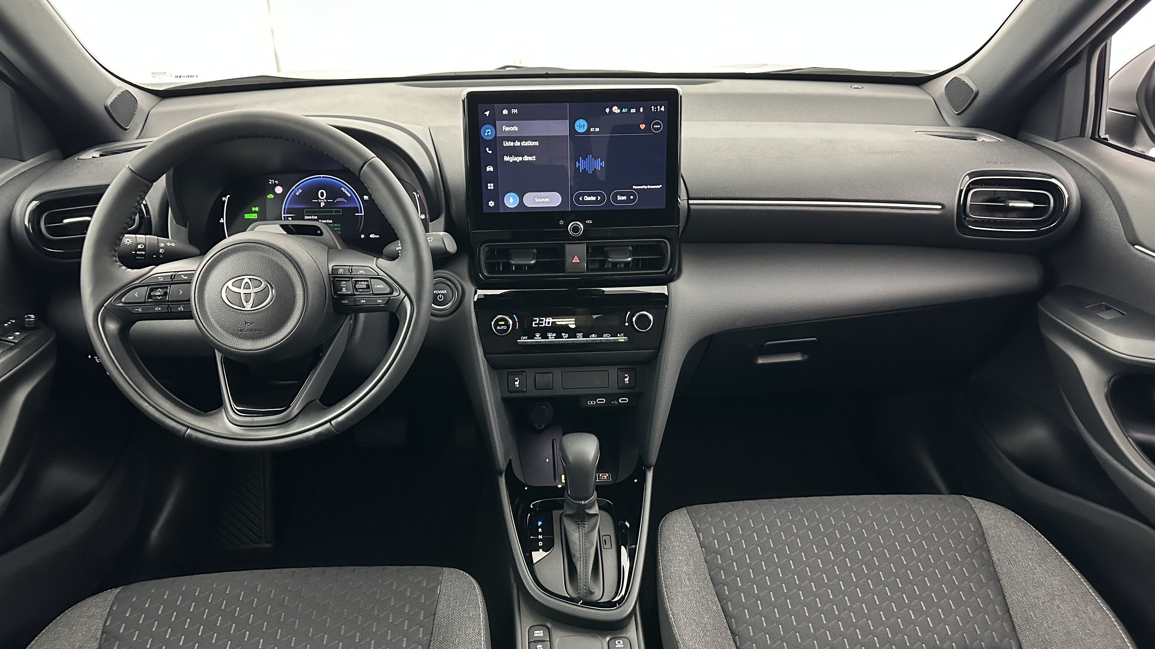 GLI00036689_p53 - TOYOTA - YARIS CROSS - 2026 - photo 7