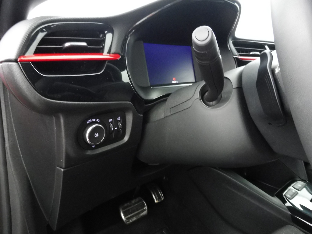 74150_p51 - OPEL - CORSA - 2023 - photo 8