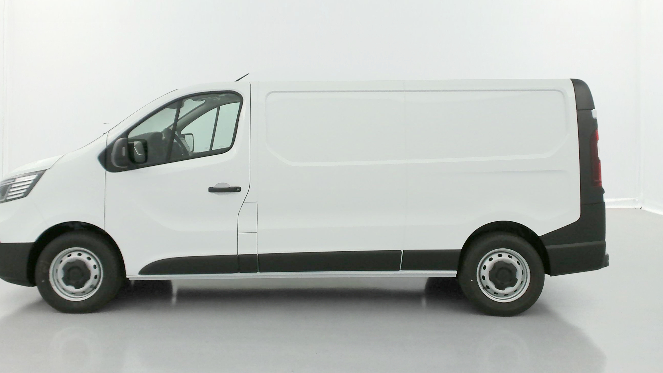 GLI00035171_p53 - RENAULT - TRAFIC - 2025 - photo 4